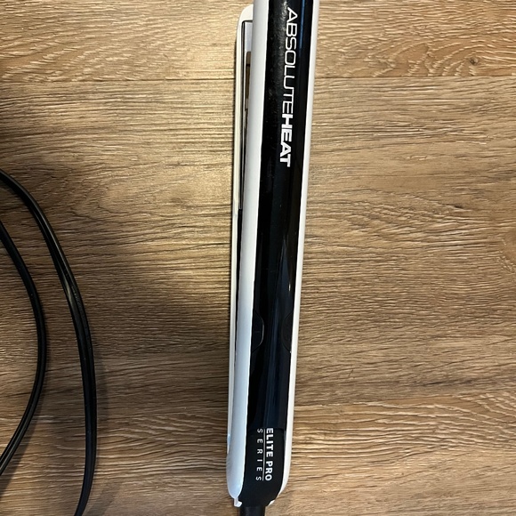 Absolute Heat Pro Series Flatiron (Straightener) Very Good Used Condition - Picture 1 of 3